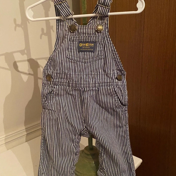 Vintage Oshkosh B’Gosh Conductor Overalls - Size 3/6 Months - Picture 3 of 9
